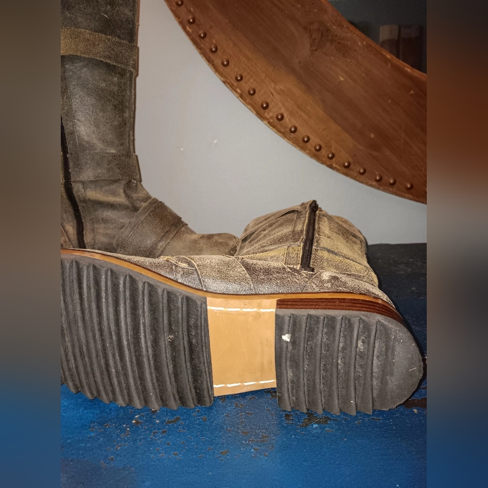 Jim Barnien Rustic black leather boots - Picture 5 of 7